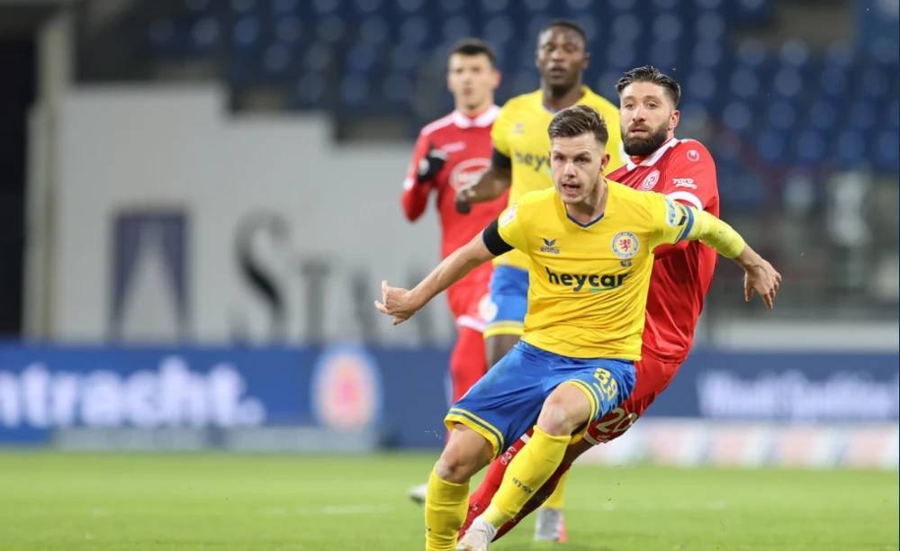 此次比赛不 此次比赛不