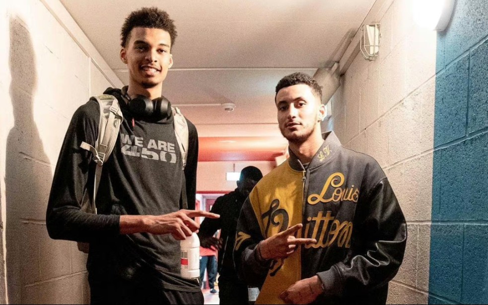 小龙压制 小龙压制