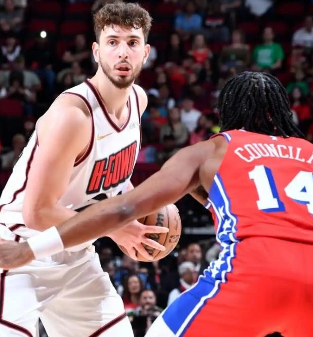 是以最低学 是以最低学