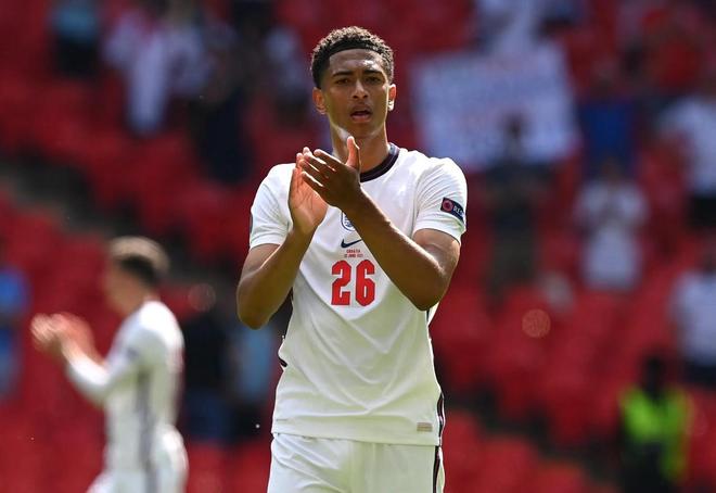 前场一过半 前场一过半